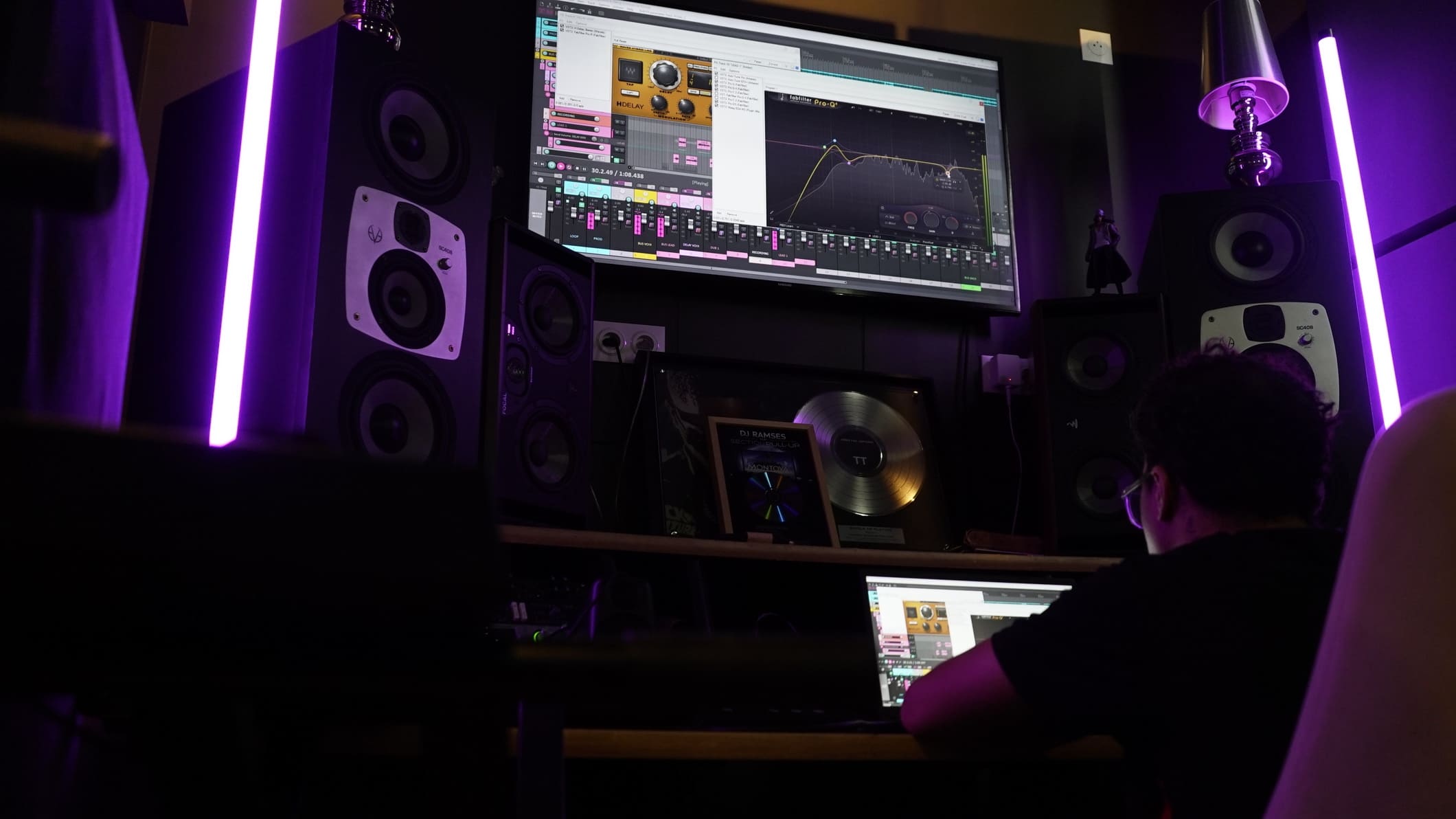 Image 4 Studio A 