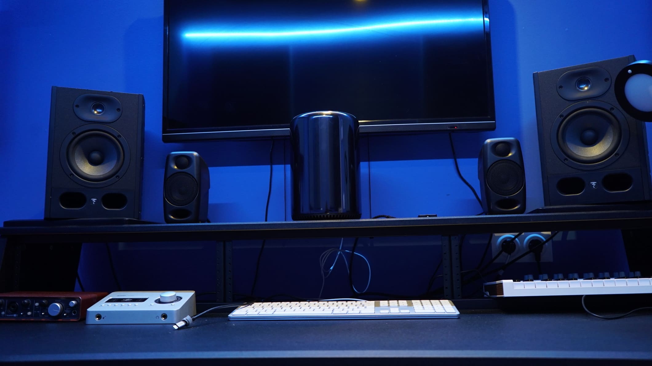 Image 1 Studio C 